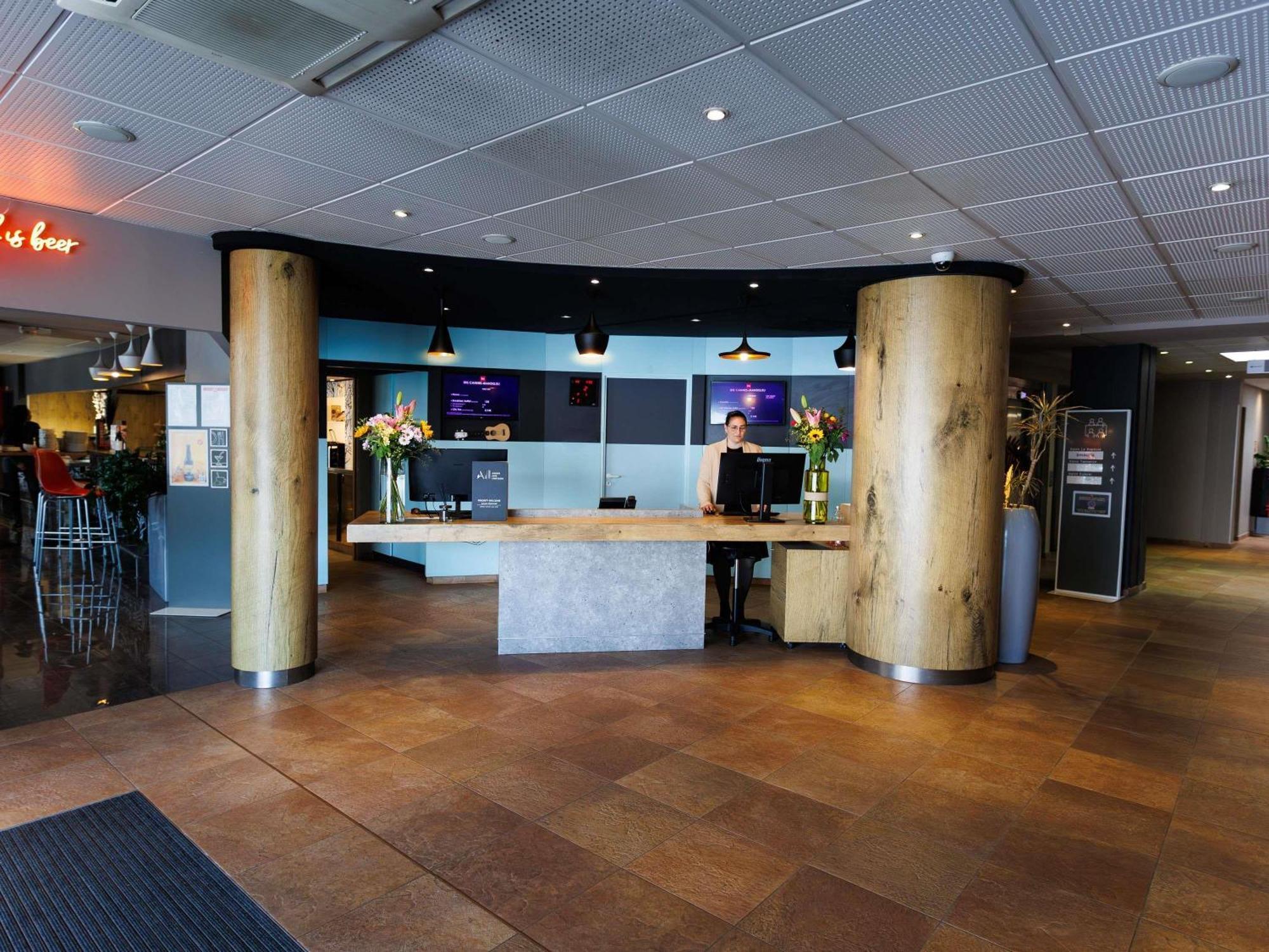Ibis Cannes Mandelieu Exterior photo