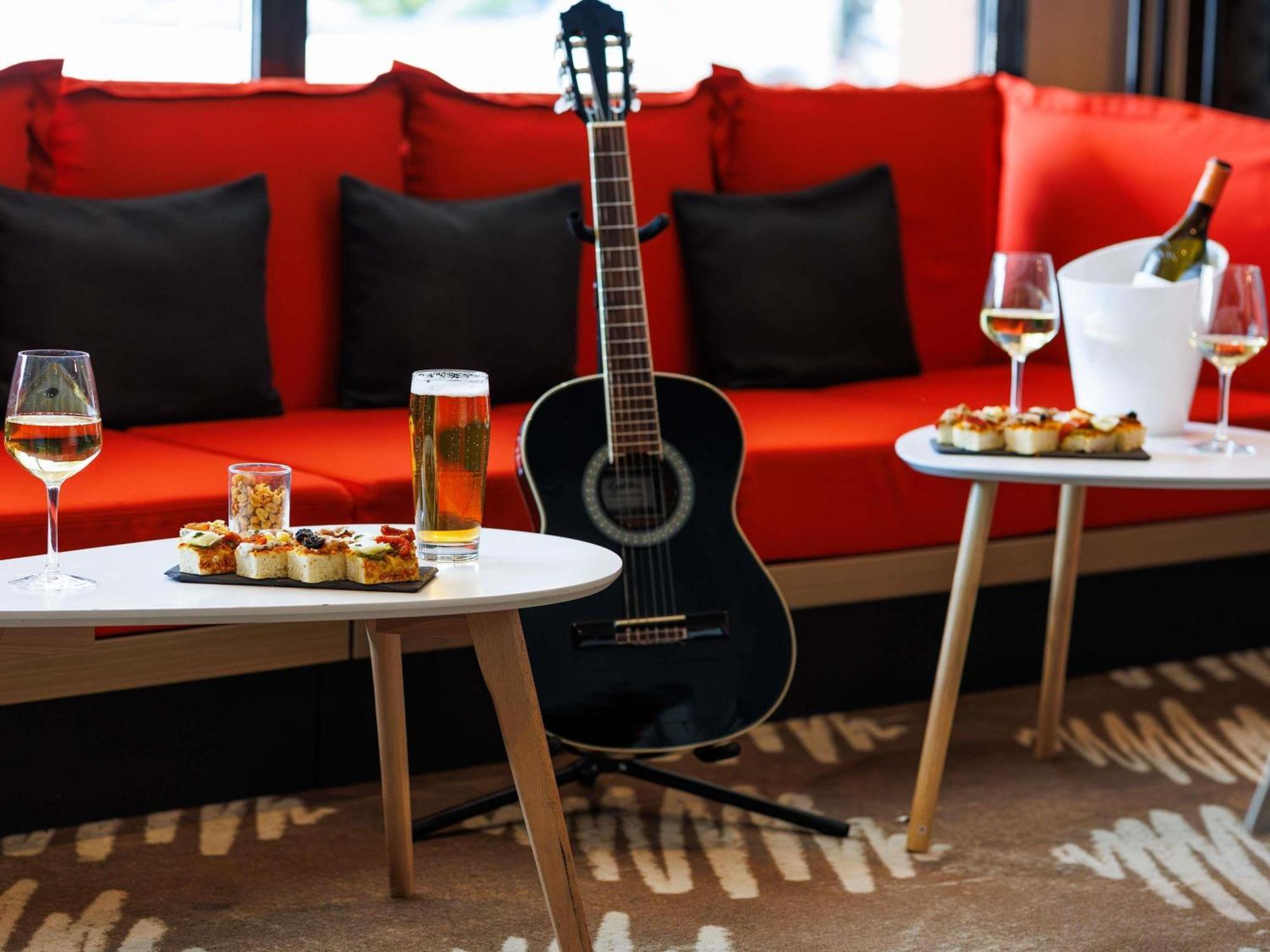 Ibis Cannes Mandelieu Exterior photo